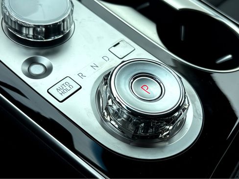 New 2026 Genesis GV70 2.5T image 26