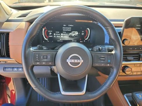 Used 2023 Nissan Pathfinder Platinum w/ Cargo Package image 27