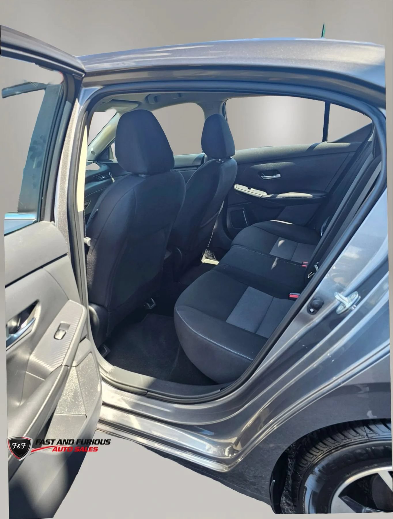 Used 2023 Nissan Sentra SV w/ All-Weather Package FWD image 7