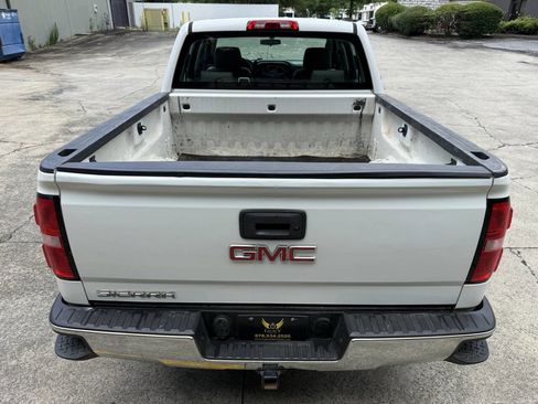 Used 2018 GMC Sierra 1500 2WD Crew Cab image 9