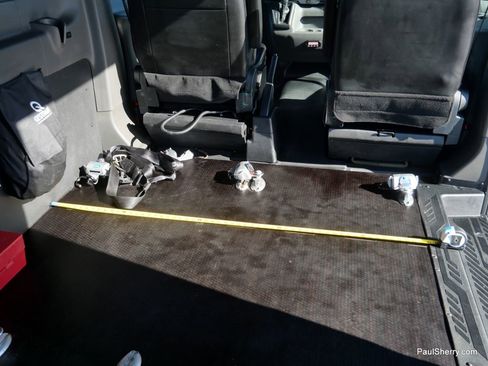 Used 2020 Ford Transit 350 XL image 17