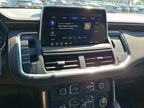 Used 2021 Chevrolet Tahoe Z71 AWD/4WD image 18