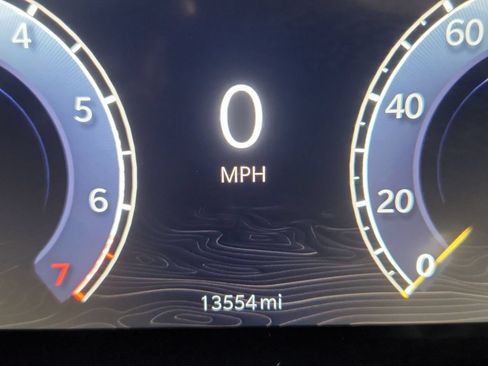 Used 2024 Jeep Grand Cherokee Altitude RWD image 27