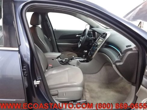 Used 2015 Chevrolet Malibu LT w/ Power Convenience Package image 13
