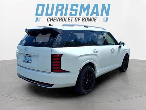 Used 2026 Hyundai Palisade Calligraphy AWD/4WD image 3