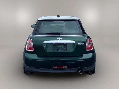 Used 2011 MINI Cooper Hardtop image 5