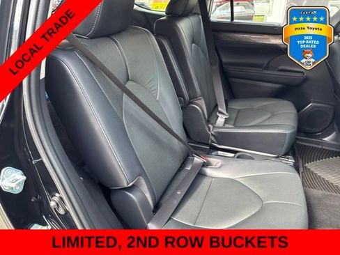 Used 2021 Toyota Highlander Limited FWD image 15