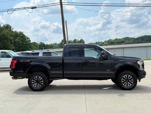Used 2015 Ford F150 XLT w/ Equipment Group 302A Luxury AWD/4WD image 17