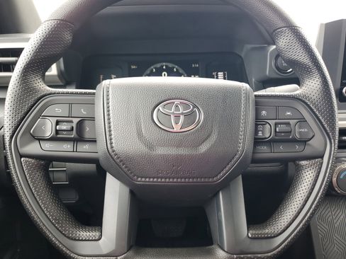 Used 2025 Toyota Tacoma SR image 21