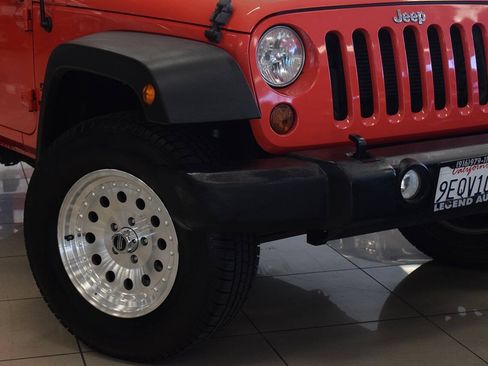 Used 2013 Jeep Wrangler Sport AWD/4WD image 8