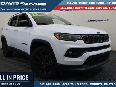 Used 2025 Jeep Compass Latitude w/ Sun & Sound Group