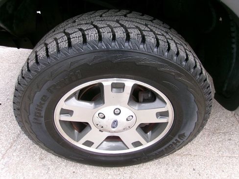 Used 2005 Ford F150 FX4 image 10