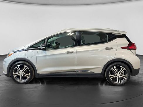 Used 2017 Chevrolet Bolt Premier FWD image 8