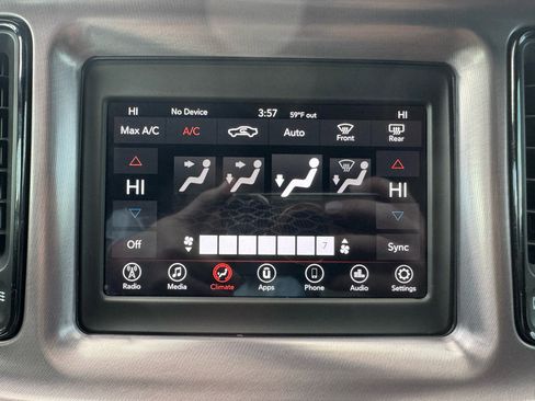 Used 2019 Dodge Challenger R/T image 29