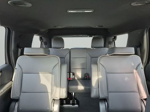 New 2026 GMC Yukon Elevation image 43