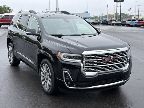 Certified 2023 GMC Acadia Denali w/ Denali Technology Package AWD/4WD image 1