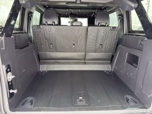 Used 2022 Ford Bronco Black Diamond w/ Sasquatch Package image 33