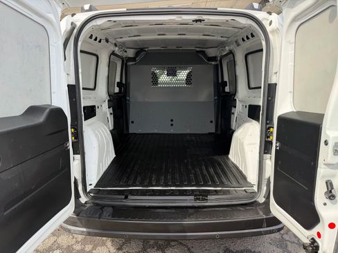 Used 2017 RAM ProMaster City Tradesman w/ Rear Back-up Camera Group FWD image 16
