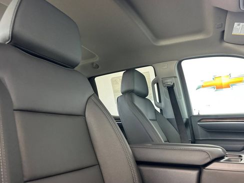 New 2026 Chevrolet Silverado 1500 LT w/ Leather Package AWD/4WD image 16