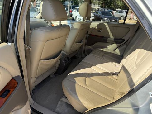 Used 2003 Lexus RX 300 2WD w/ Premium Plus Value Pkg image 19