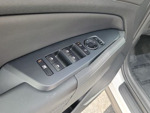 Used 2026 Kia Sportage EX w/ EX Panorama Roof Package FWD image 20