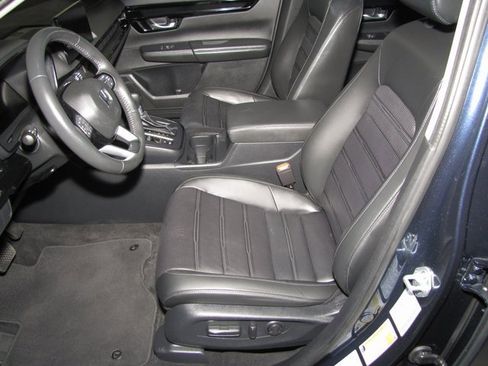 Certified 2025 Honda CR-V EX-L image 9