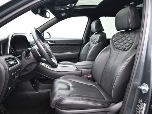 Used 2022 Hyundai Palisade Calligraphy image 10