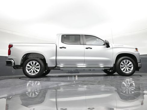 Used 2022 Chevrolet Silverado 1500 Custom RWD image 25