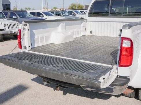 Used 2001 Ford F350 Lariat AWD/4WD image 11