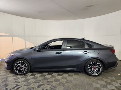 Used 2023 Kia Forte GT image 4