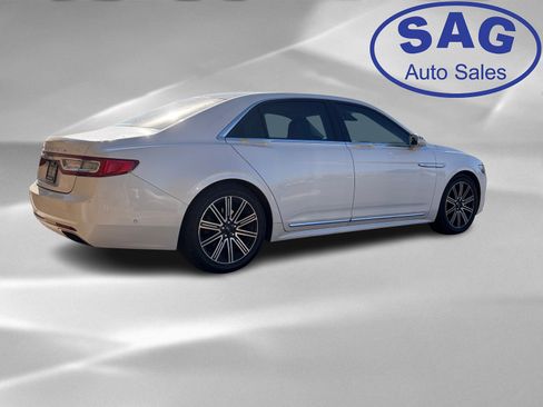 Used 2017 Lincoln Continental Reserve w/ Luxury Package image 3