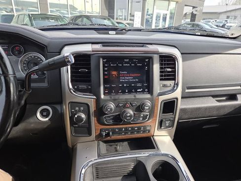 Used 2018 RAM 3500 Laramie w/ Snow Chief Group AWD/4WD image 18