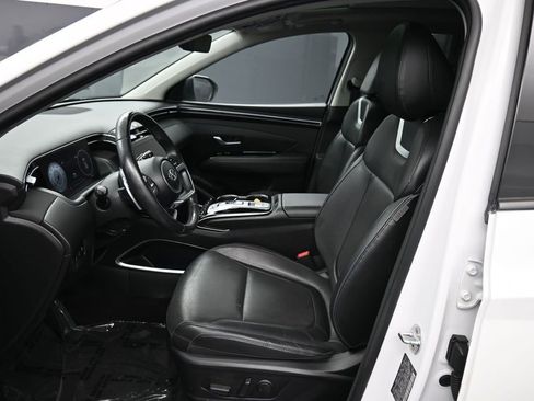 Certified 2022 Hyundai Tucson Limited w/ Cargo Package AWD/4WD image 19