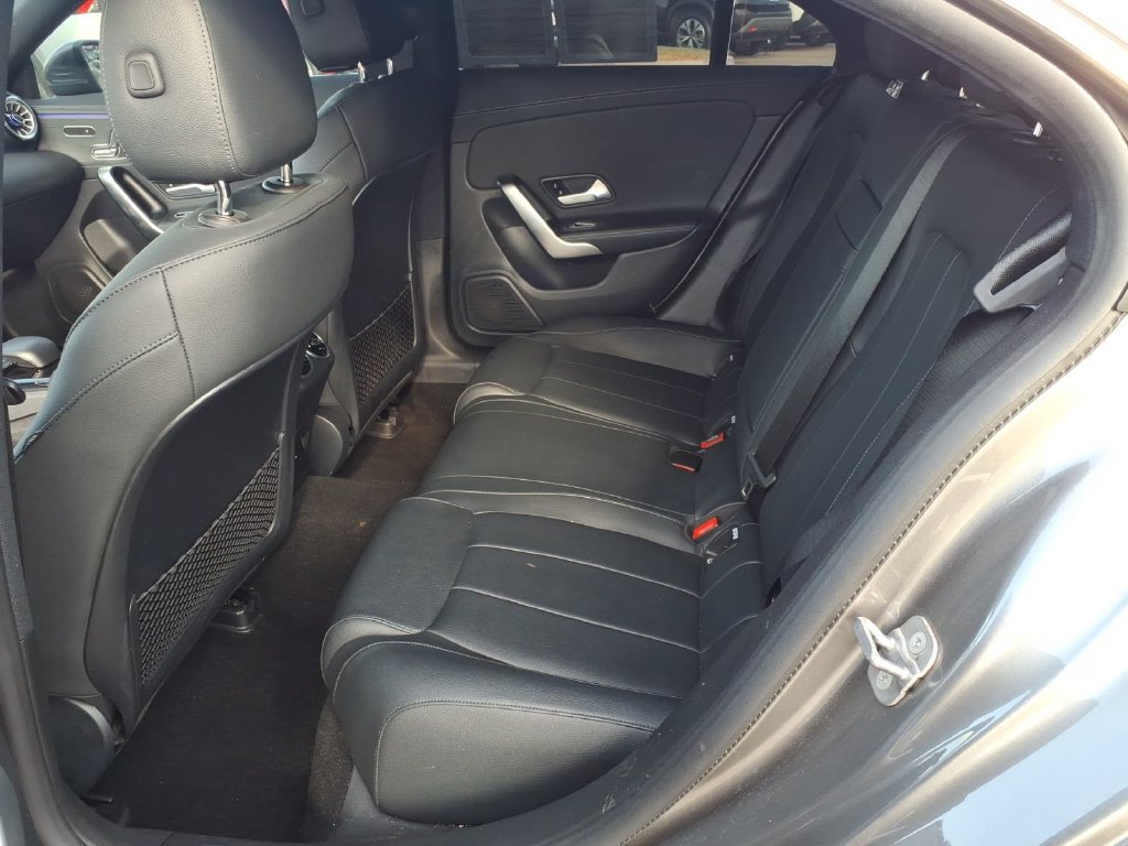 Used 2023 Mercedes-Benz CLA 250 4MATIC image 12
