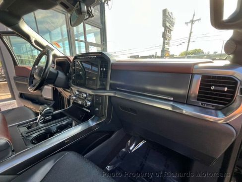 Used 2021 Ford F150 Lariat image 19