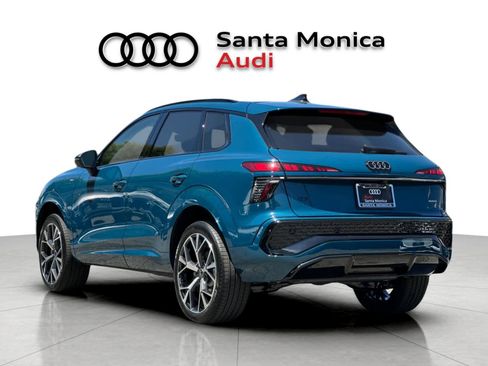 New 2026 Audi Q3 quattro 2.0T AWD/4WD image 6