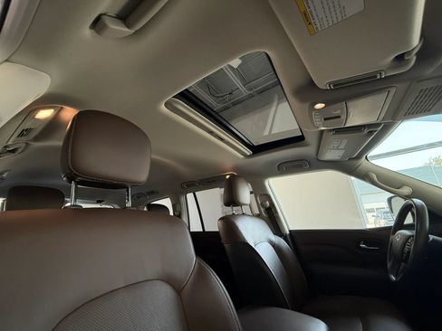 Used 2024 INFINITI QX80 Premium Select w/ Cargo Package AWD/4WD image 33