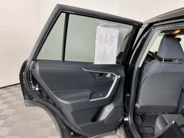 Used 2019 Toyota RAV4 LE w/ All Weather Liner Package AWD/4WD image 24