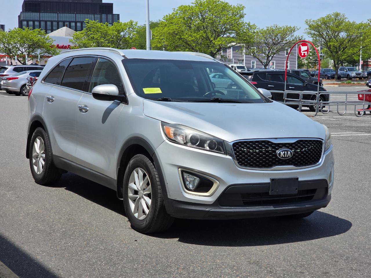 Used 2016 Kia Sorento AWD w/ LX Convenience Package image 3
