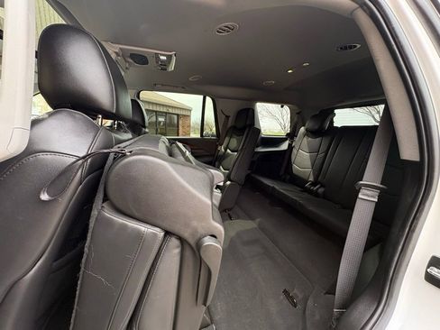 Used 2020 Cadillac Escalade Premium Luxury image 52