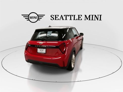 Certified 2025 MINI Cooper S image 10