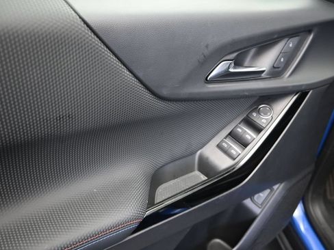 Certified 2025 Chevrolet Equinox RS w/ Safety and Technology Package FWD image 11
