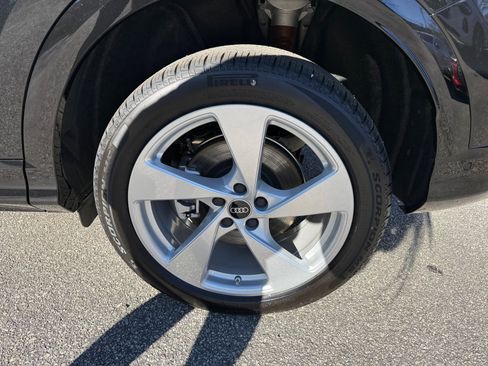 New 2025 Audi Q5 Premium Plus image 22