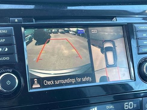 Used 2020 Nissan Rogue SV w/ Premium Package AWD/4WD image 34