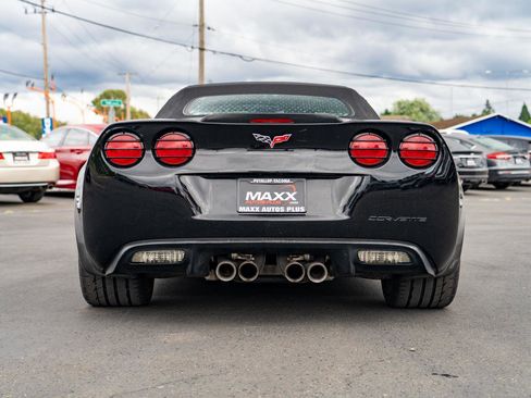 Used 2010 Chevrolet Corvette Grand Sport w/ Preferred Equipment Group RWD image 11