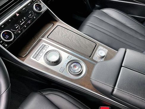 Used 2024 Genesis GV80 2.5T image 15