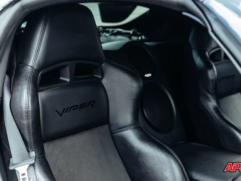 Used 2009 Dodge Viper ACR RWD image 21