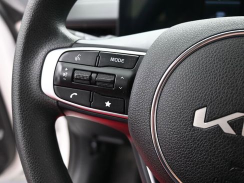 Used 2025 Kia K5 LXS image 29