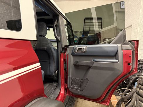 New 2025 Ford Bronco Heritage Edition AWD/4WD image 21