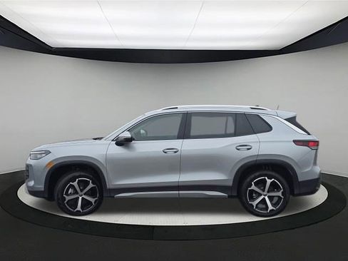 New 2026 Volkswagen Tiguan SE image 4